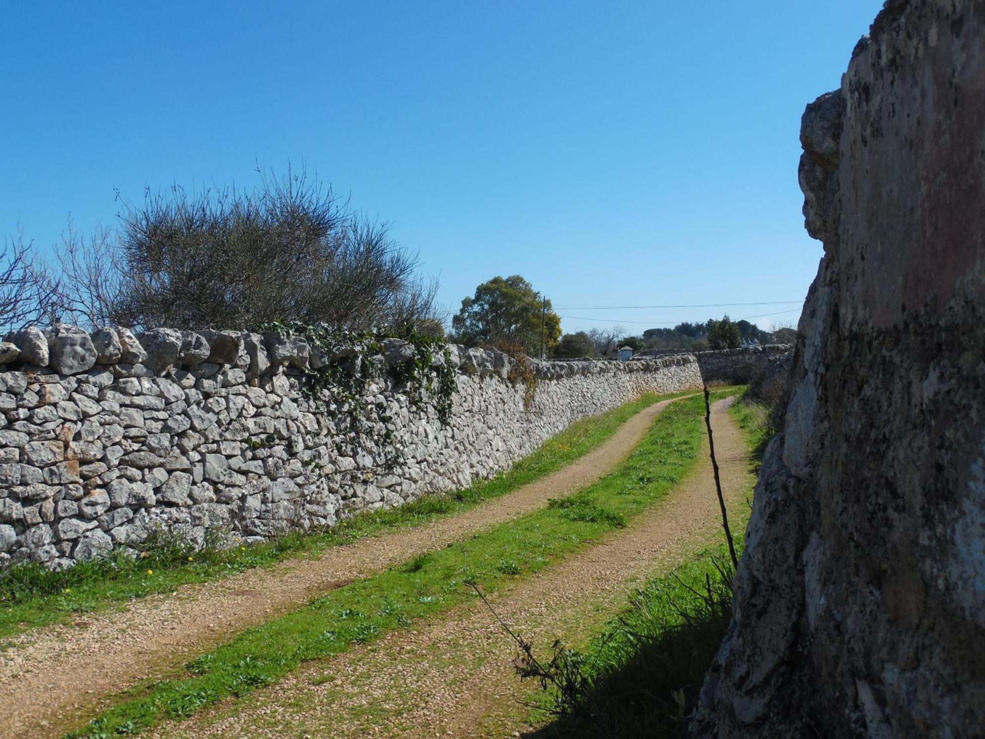 B&B Trulli Sotto La Cupa Martina Franca Exteriör bild