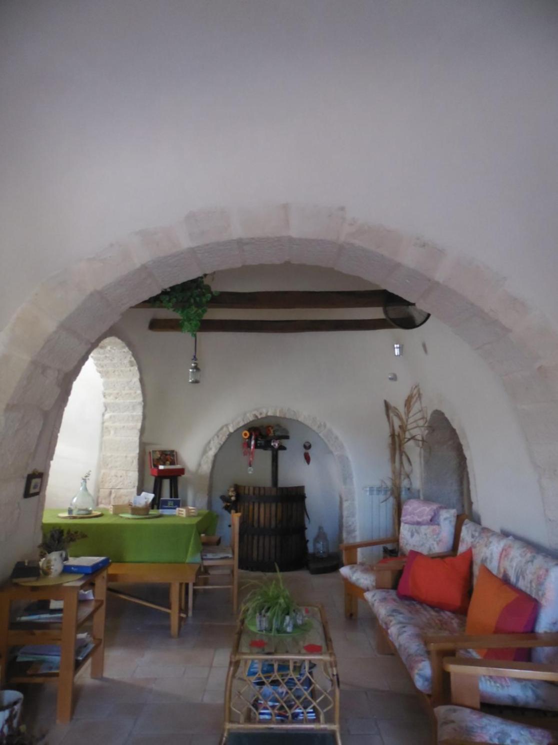 B&B Trulli Sotto La Cupa Martina Franca Exteriör bild